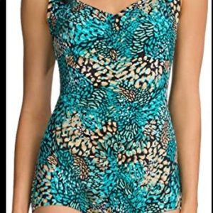 Maxine of Hollywood full coverage swimsuit BNWT!